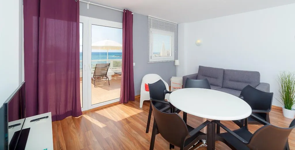 Apartamentos Bibabo S'Illot  Spain